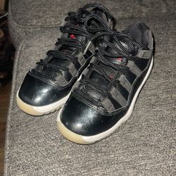 Kids All Black Jordan 11S Size 12