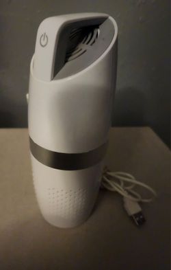 Portable USB air purifier