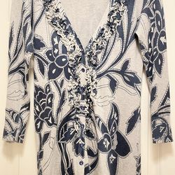 Monique Sweater Size Medium