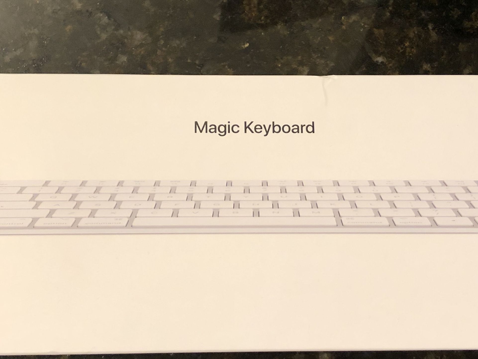 Apple Magic Keyboard MLA22LL/A A1644