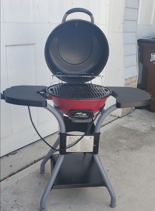 Masterbuilt Electric Patio Grill for Sale in Columbus, OH OfferUp