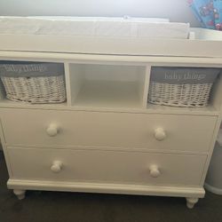 Pottery Barn Dresser With Changing Table 