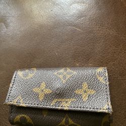 Louis Vuitton Key Case Six Key Holders, Zippered Pocket And Second Pocket