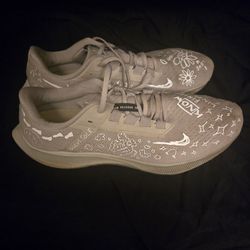 Nike shoes size 13