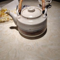 Otagari Handcrafted  Japanese Tea Pot 