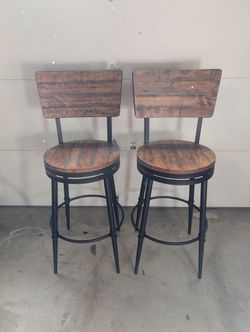 Swivel Bar & Counter Stools (2)