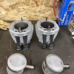 BMW R100 Cylinders, And Pistons