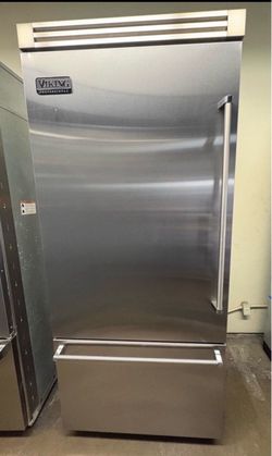 Viking 36” Stainless Steel Built-In Refrigerator – Bottom Freezer – $3,500