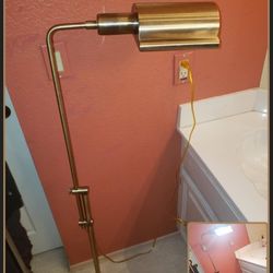 VINTAGE HIGH QUALITY WORKING BRASS INDUSTRIAL MID CENTURY PHARMACY ADJUSTABLE HEIGHT FLOOR LAMP LIGHT FIXTURE LIGHTING 
