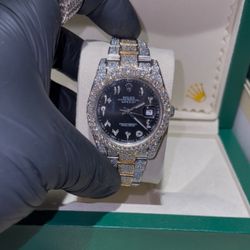 💎🔥💎🔥BUSTDOWN MOISSANITE ⚫️DIAL TWO TONE 