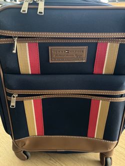 Open box never used Carry-on Suitcases