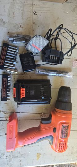 Black+Decker Cordless Drill with Battery and Accessories