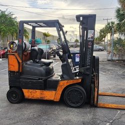 Toyota Forklift 8000 Lbs Capacity 