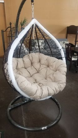 Indoor/outdoor swing chair