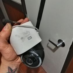 Eufy cam with solar panel