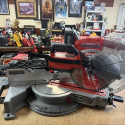 Milwaukee 10" Dual Bevel Compound Sliding Miter Saw 