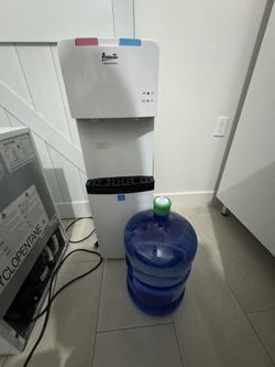 Water Dispenser
