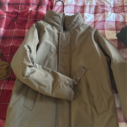 Uniqlo men raincoat