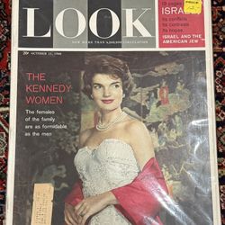 VINTAGE LOOK MAGAZINE OCTOBER 11,1960 “ THE KENNEDY WOMEN”. 