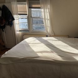 NEW Queen Size Tempur-pedic Tempur-cloud Mattress Topper