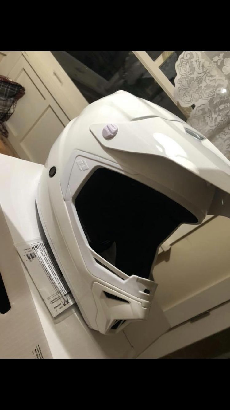 One industries Helmet - LARGE.