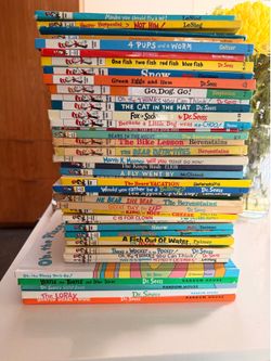 Dr. Seuss 40 Books Lot