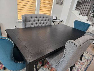 Completely new dining table with 6 chairs