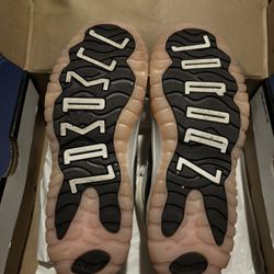 Jordan 11 Neapolitan