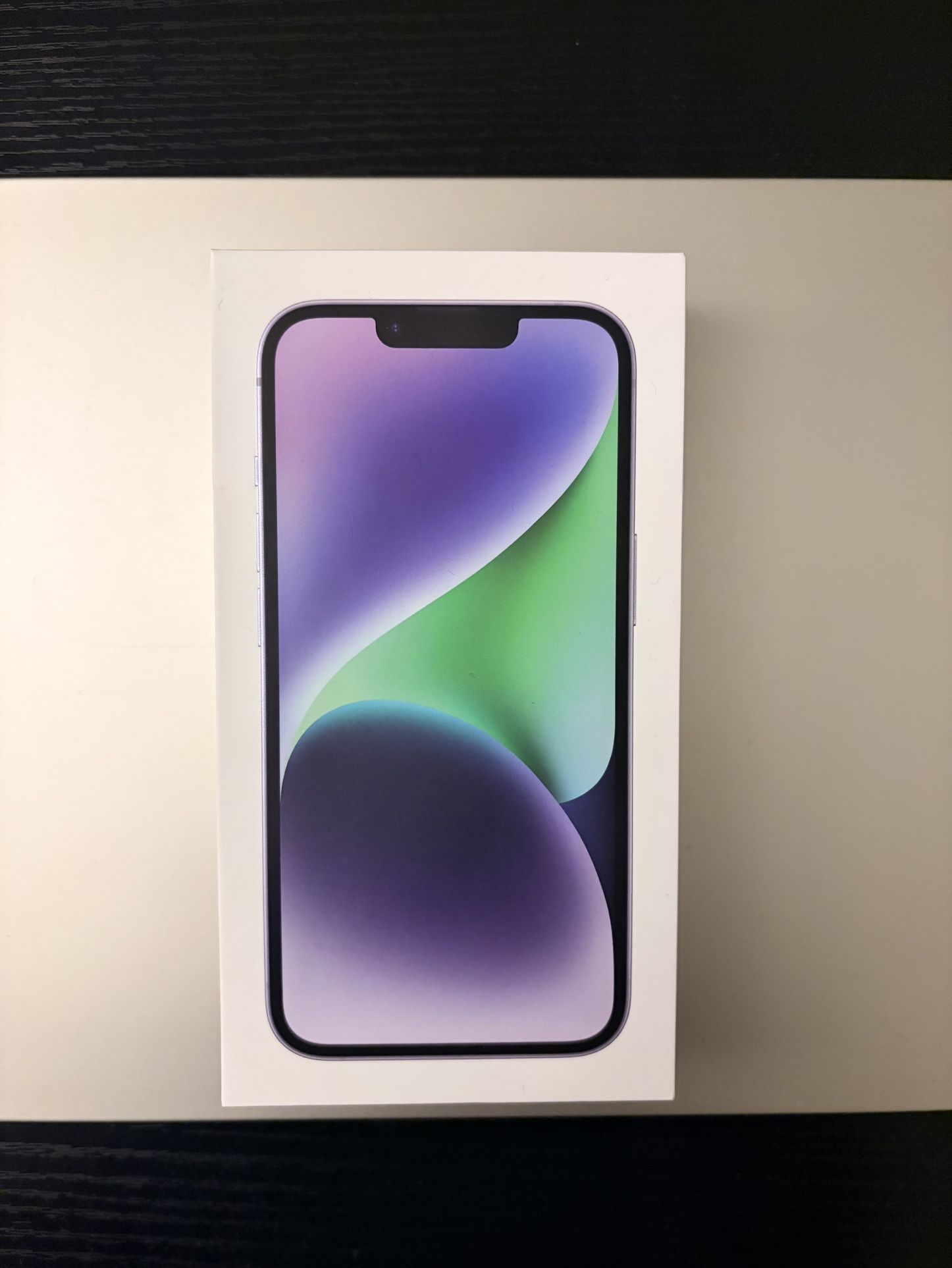 iPhone 14 ( UNLOCKED)