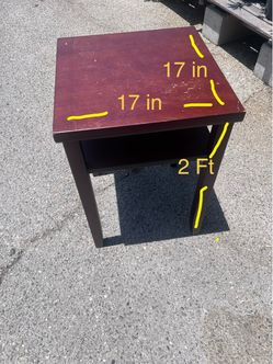 bedroom table