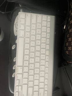 Mac keyboard and monitor