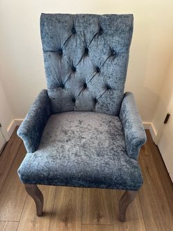 Accent chair