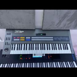 Roland JX-8P Synthesizer 