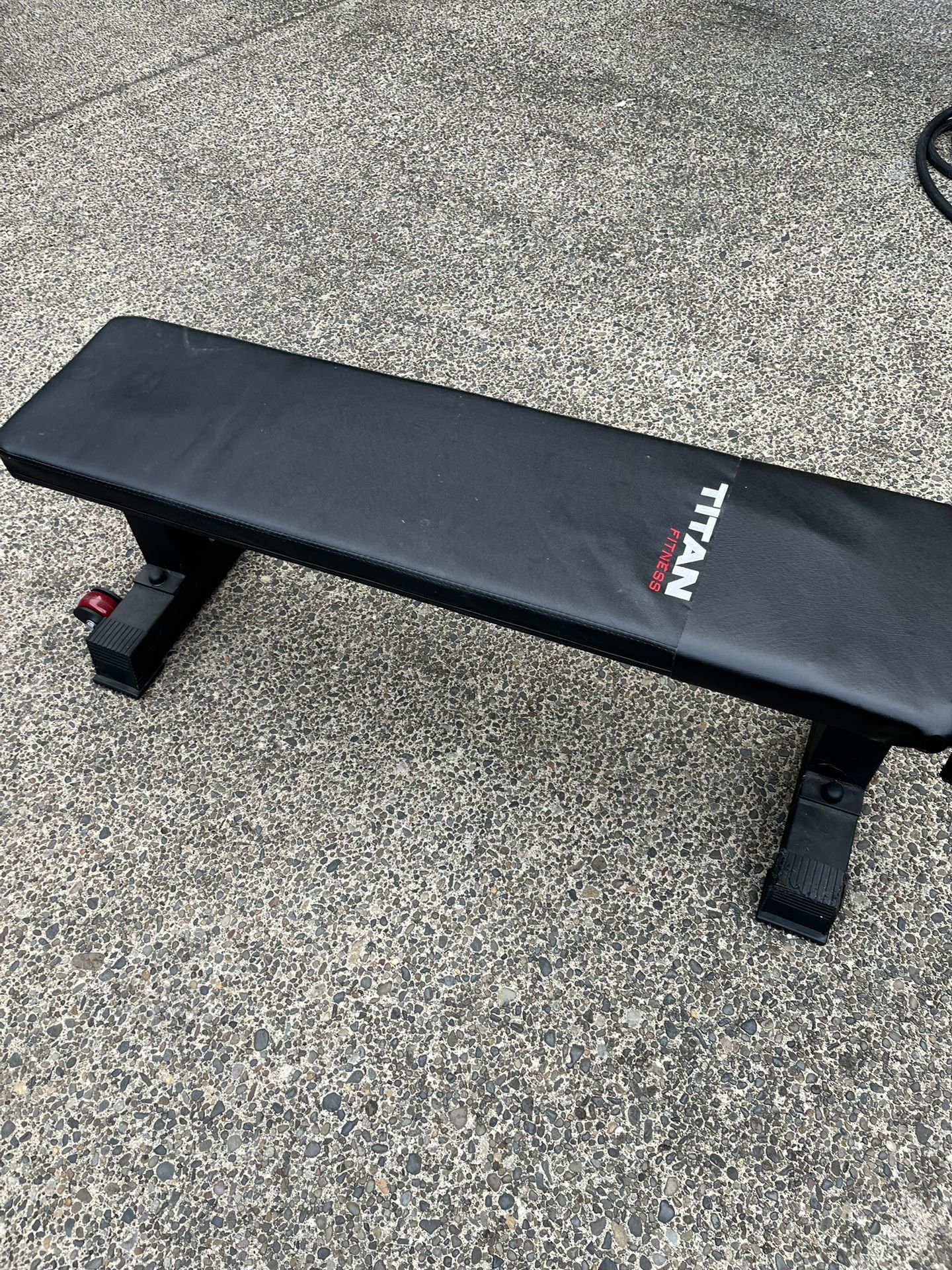 Rita Flat Bench