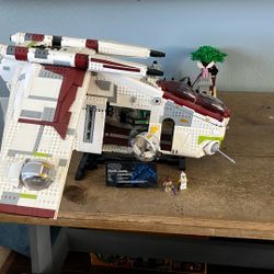 Lego UCS Republic Gun Ship