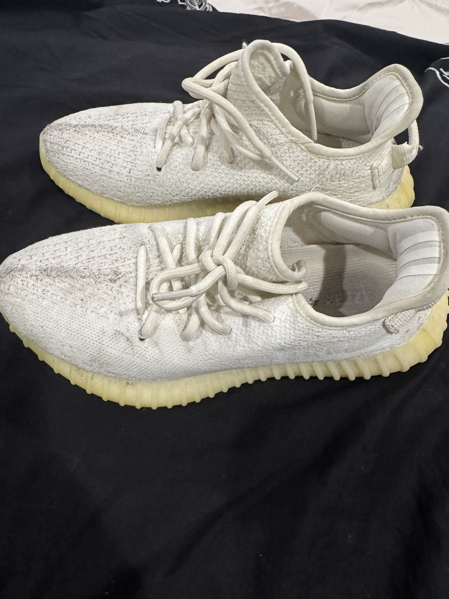 Cream White Yeezes 350