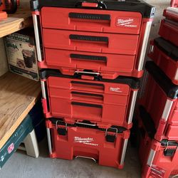 MILWAUKEE PACK OUT ROLLING TOOL BOX SYSTEM