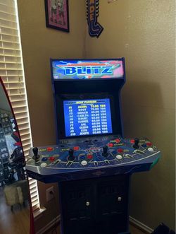 Blitz arcade game
