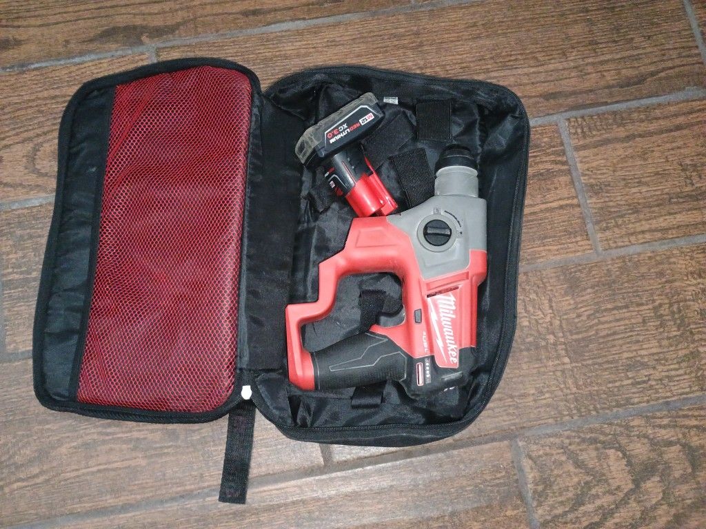 Milwaukee M12 Router Hammer Drill