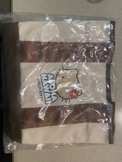 Hello Kitty tan bag (Hawaii Exclusive)