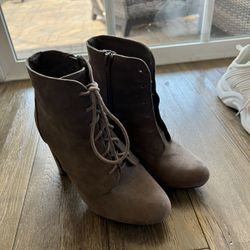 Beige Boots