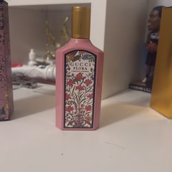 Gucci Flora Gorgeous Gardenia