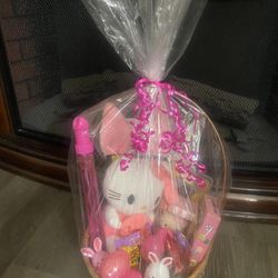 Hello Kitty Easter basket 🧺 