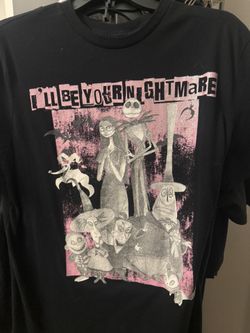 Women’s L Graphic Tees