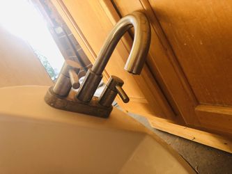 Kohler Bathroom Sink With Allen Roth Faucet 