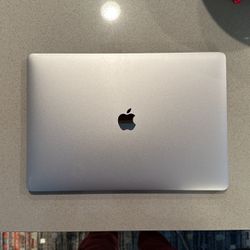 Apple MacBook Pro “Core i7” 15” Touch/Mid 2017