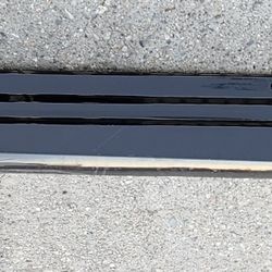 2020 2021 2022 2023 2024 TOYOTA MIRAI RIGHT PASSENGER ROCKER PANEL MOLDING SKIRT