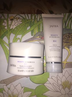 1 Malibu Miracle Mask and 1 Gentle Exfoliating Scrub (Jafra)