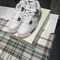 Jordan 4 Sb Navy Size 8