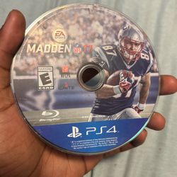 PS4 Madden 17 Disk 